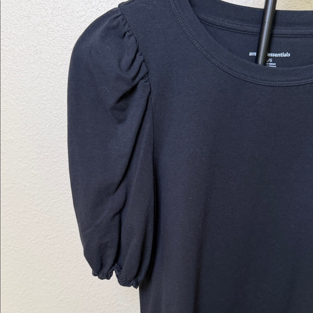Amazon Essentials Black Puff Sleeve Tee - Picture 3 of 9